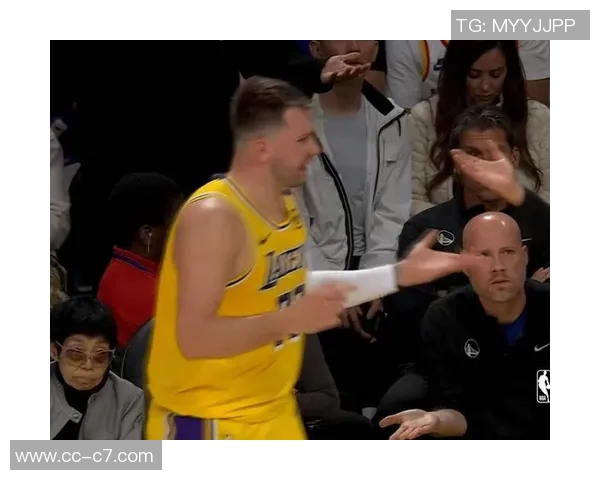 老詹与卢卡的配合难题在里夫斯缺席后将如何显现